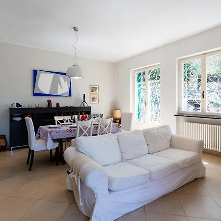 Girasole By Interhome Alassio