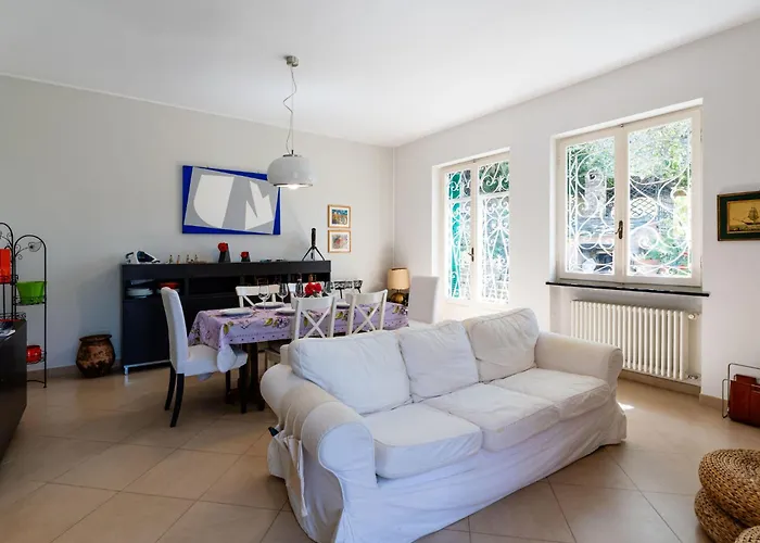 Girasole By Interhome Alassio