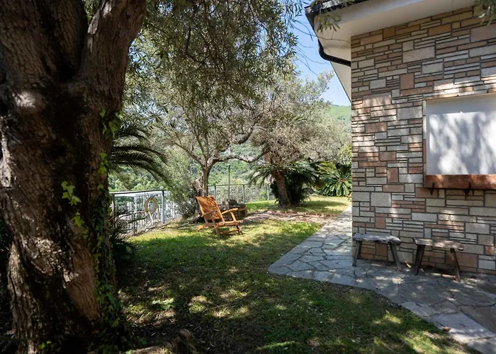 Villa Girasole By Interhome