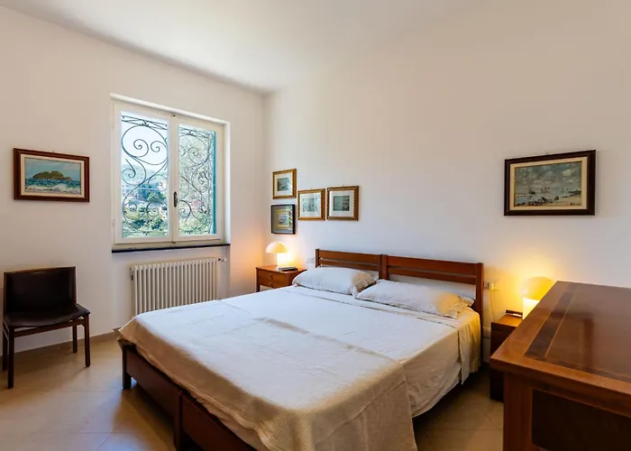 Girasole By Interhome Alassio